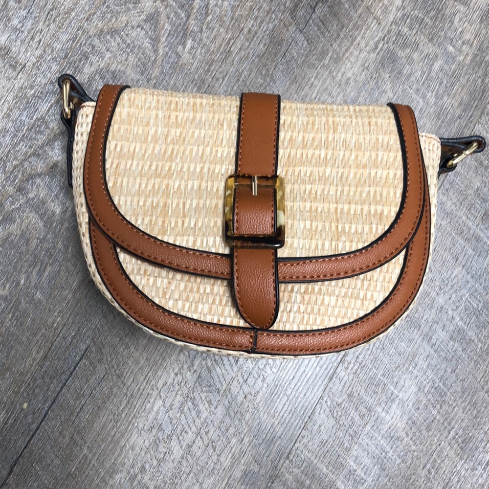 VEGAN Izzy and Ali straw brown purse